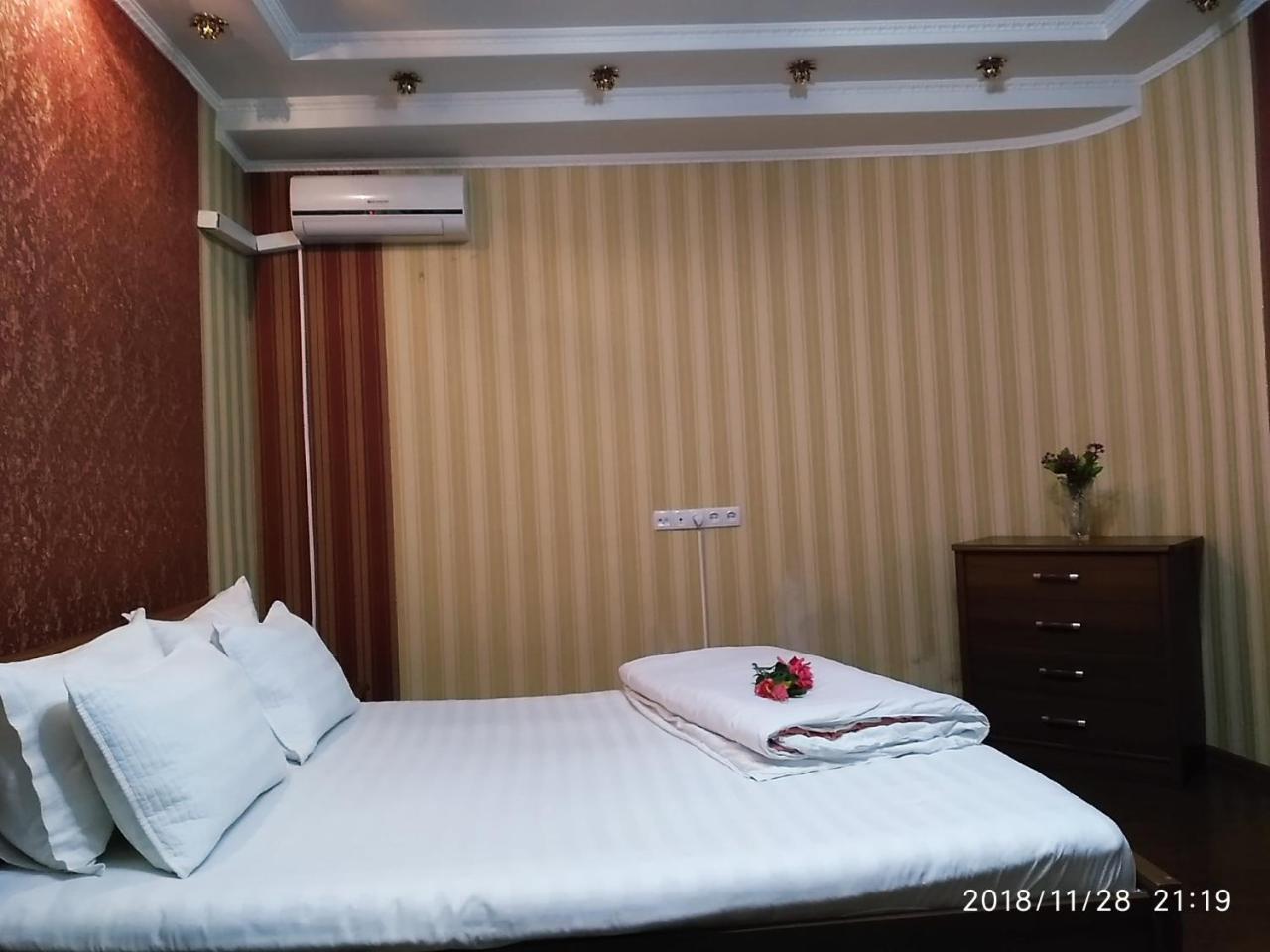 Rise Hotel Almaty Exterior photo